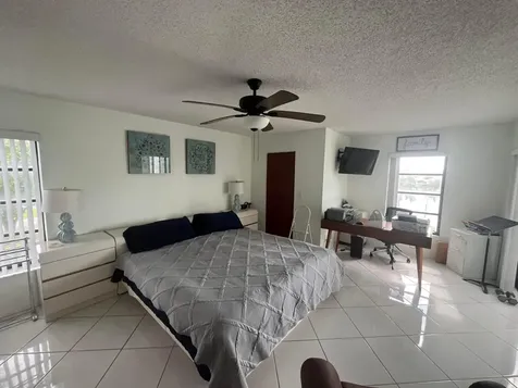 7310 Ashford Place Delray Beach FL 33446