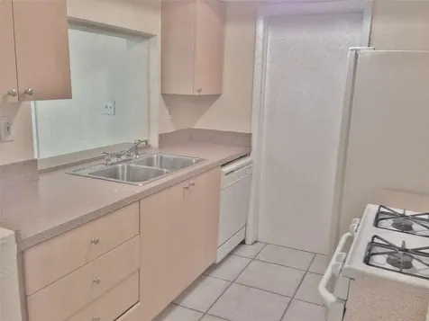 7510 NW 23rd Street Sunrise FL 33313