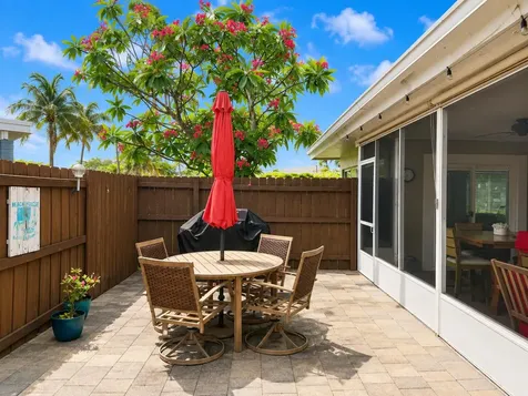 1156 SW 4th Avenue Pompano Beach FL 33060