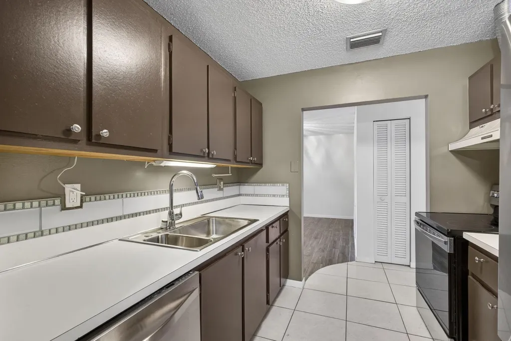 4893 Palm Hill Drive West Palm Beach FL 33415