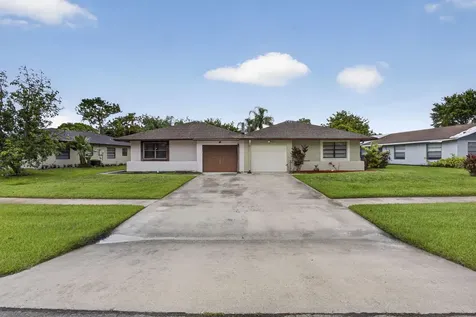 4893 Palm Hill Drive West Palm Beach FL 33415