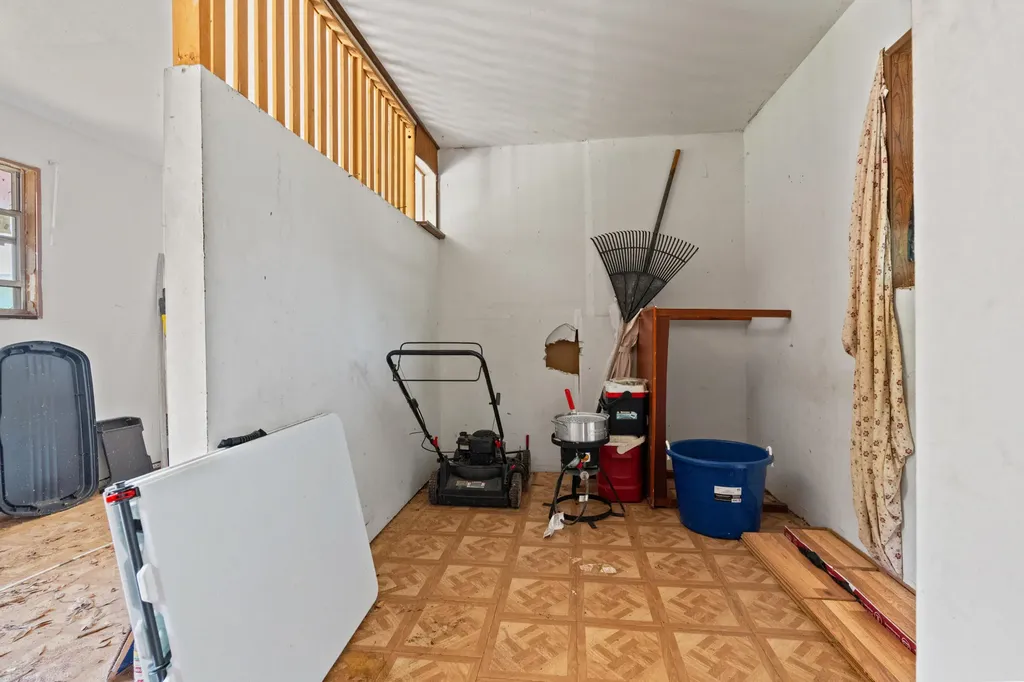 1804 S 30th S Fort Pierce FL 34947