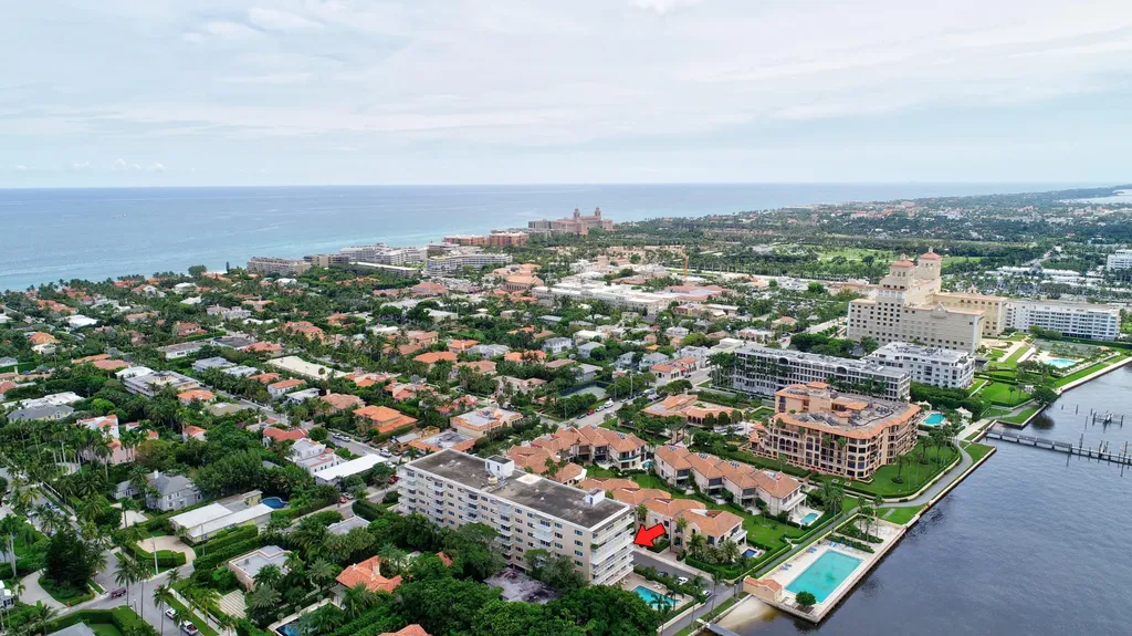 250 Bradley Place Palm Beach FL 33480