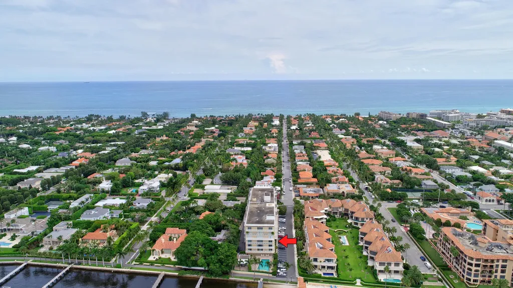 250 Bradley Place Palm Beach FL 33480