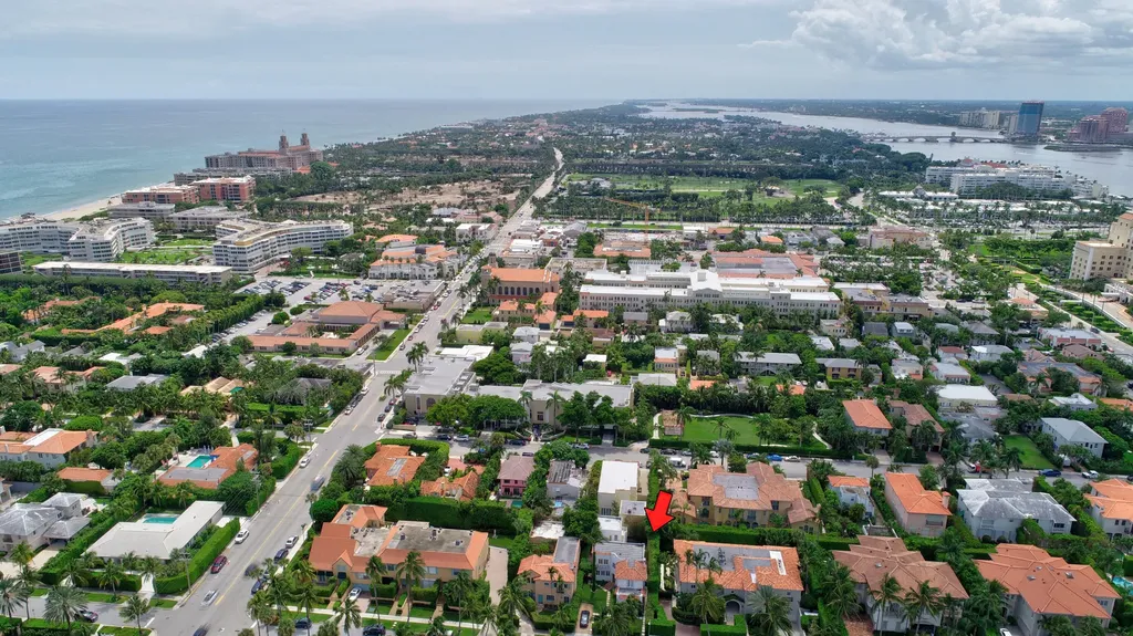 250 Bradley Place Palm Beach FL 33480