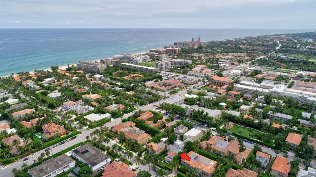 250 Bradley Place Palm Beach FL 33480