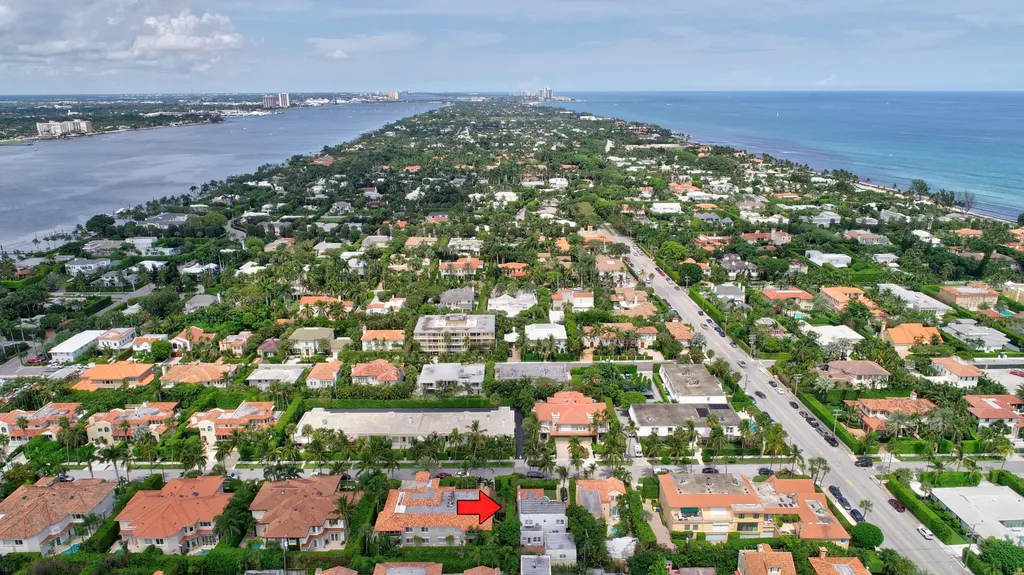 250 Bradley Place Palm Beach FL 33480