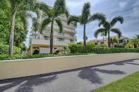 250 Bradley Place Palm Beach FL 33480