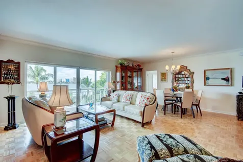 250 Bradley Place Palm Beach FL 33480