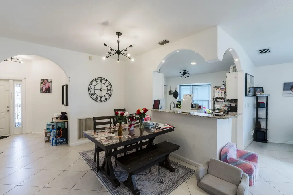 72 Paxford Lane Boynton Beach FL 33426