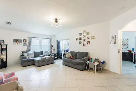 72 Paxford Lane Boynton Beach FL 33426