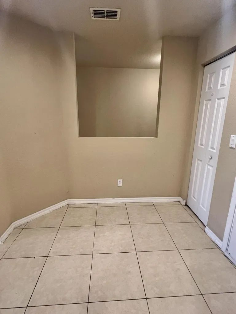 2552 SW Marshfield Court Port St Lucie FL 34953