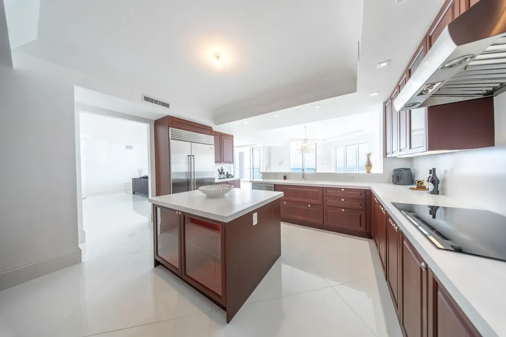 Riviera Beach FL 33404