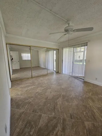 211 E Saxony Lane Delray Beach FL 33446