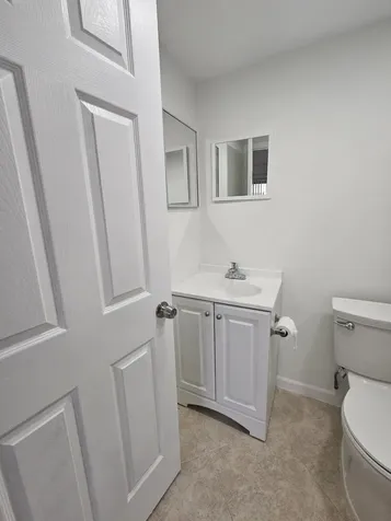 211 E Saxony Lane Delray Beach FL 33446