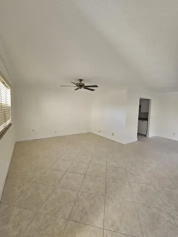 211 E Saxony Lane Delray Beach FL 33446