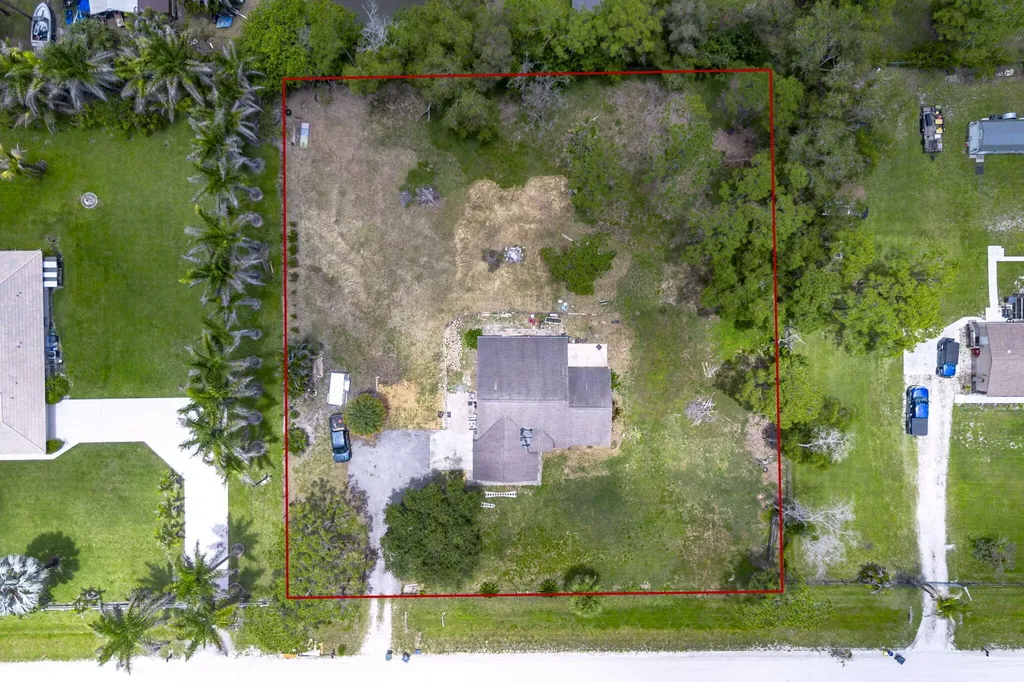 13387 N 68th Street Street N The Acreage FL 33412