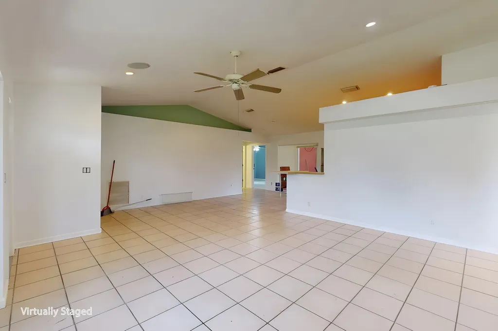 13387 N 68th Street Street N The Acreage FL 33412