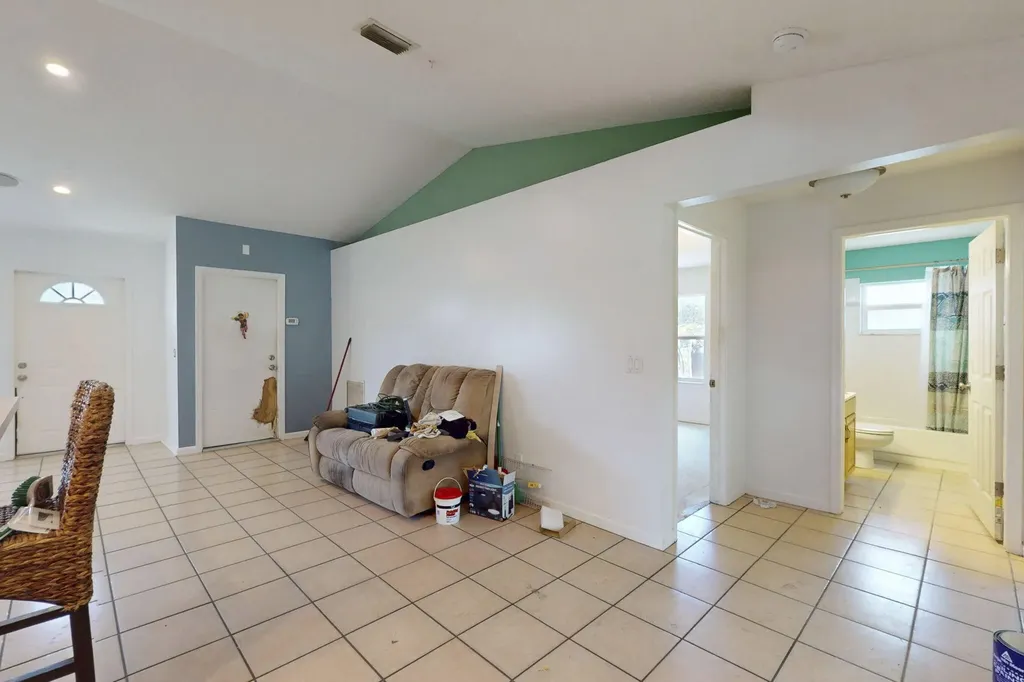 13387 N 68th Street Street N The Acreage FL 33412