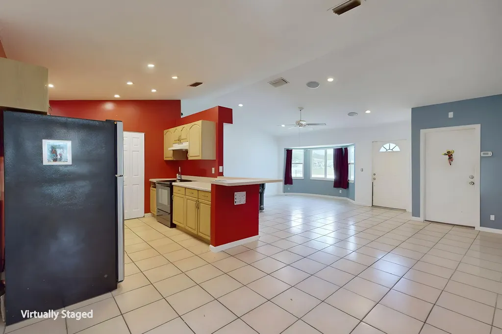 13387 N 68th Street Street N The Acreage FL 33412