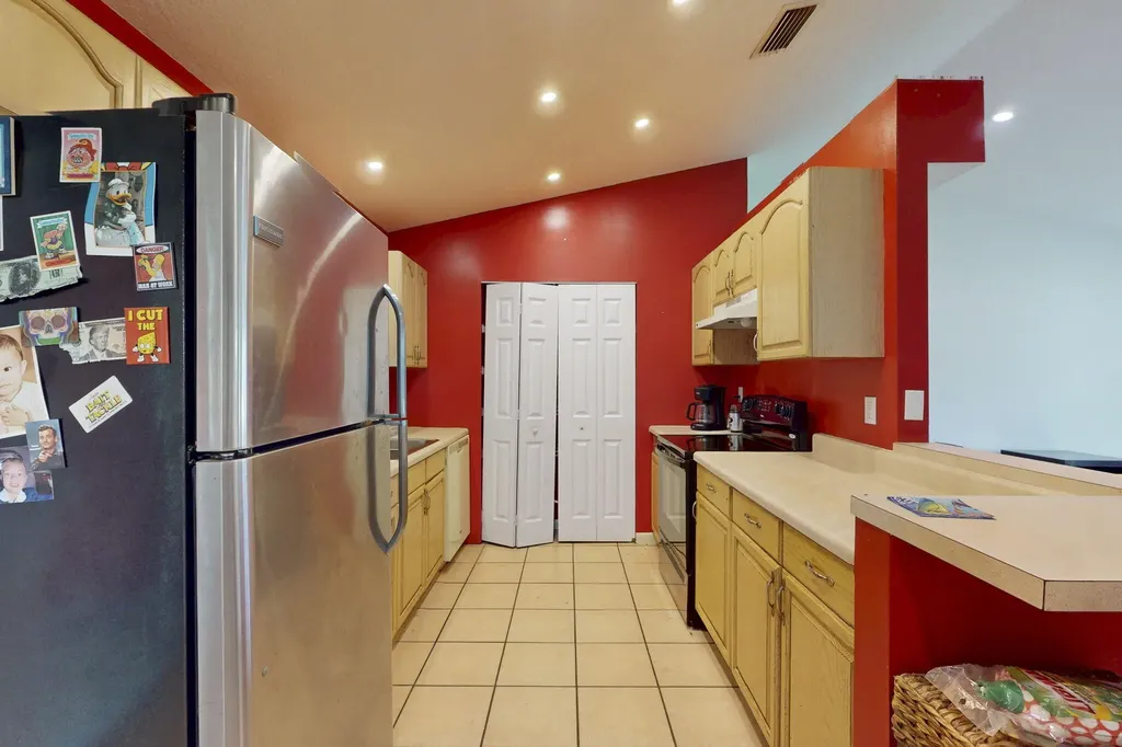 13387 N 68th Street Street N The Acreage FL 33412