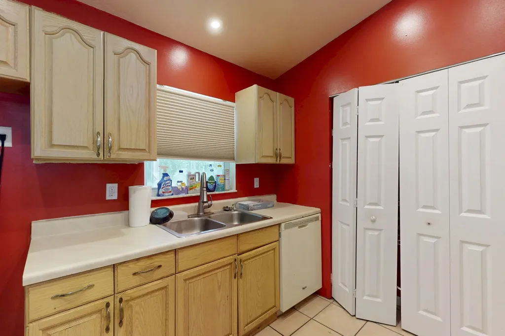 13387 N 68th Street Street N The Acreage FL 33412