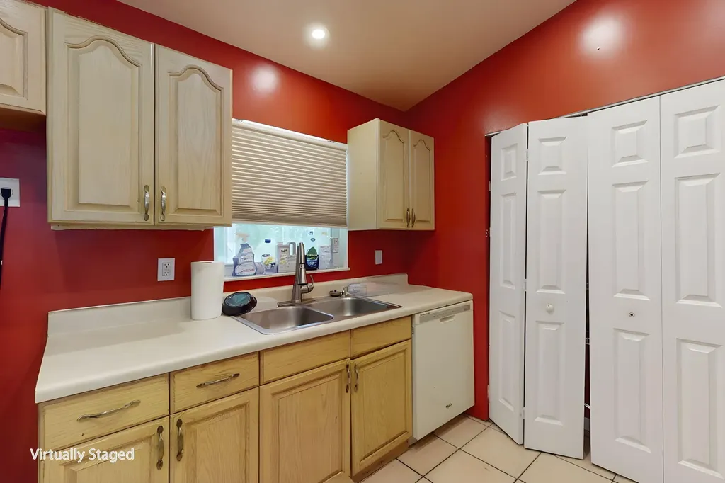 13387 N 68th Street Street N The Acreage FL 33412