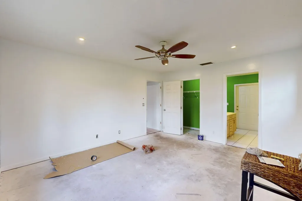 13387 N 68th Street Street N The Acreage FL 33412