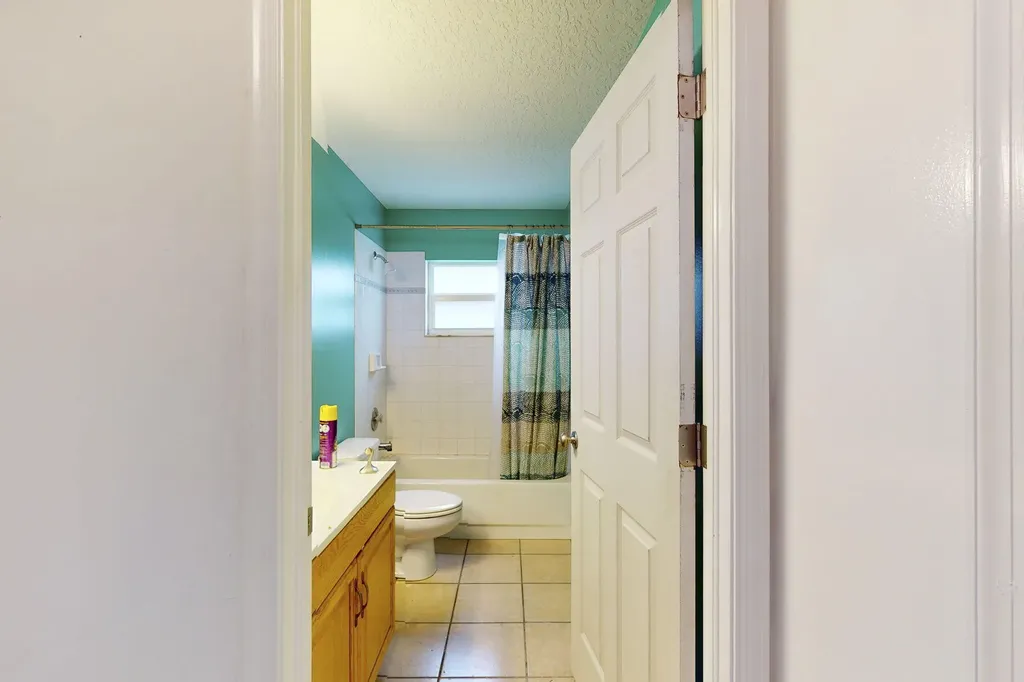 13387 N 68th Street Street N The Acreage FL 33412