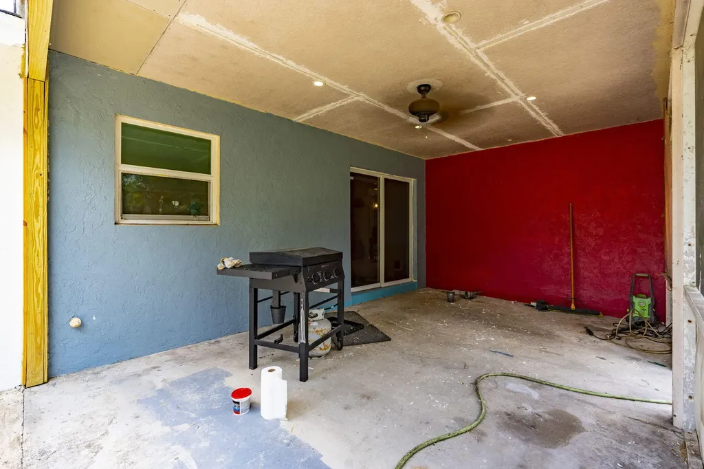 13387 N 68th Street Street N The Acreage FL 33412