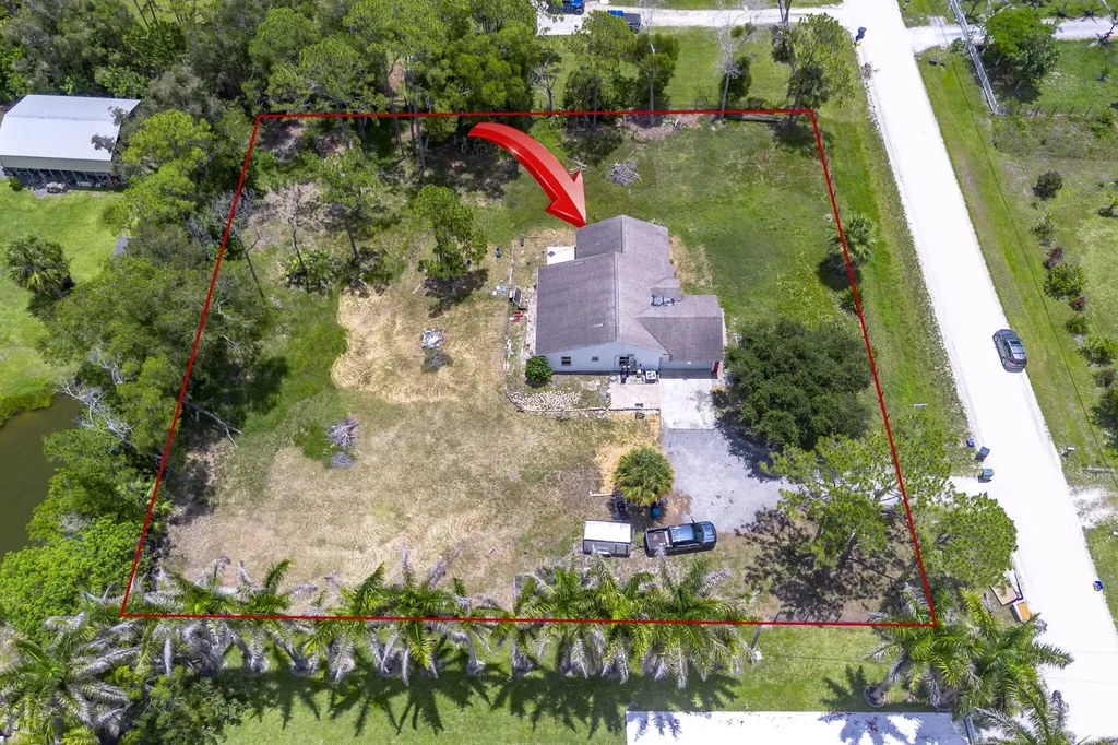 13387 N 68th Street Street N The Acreage FL 33412