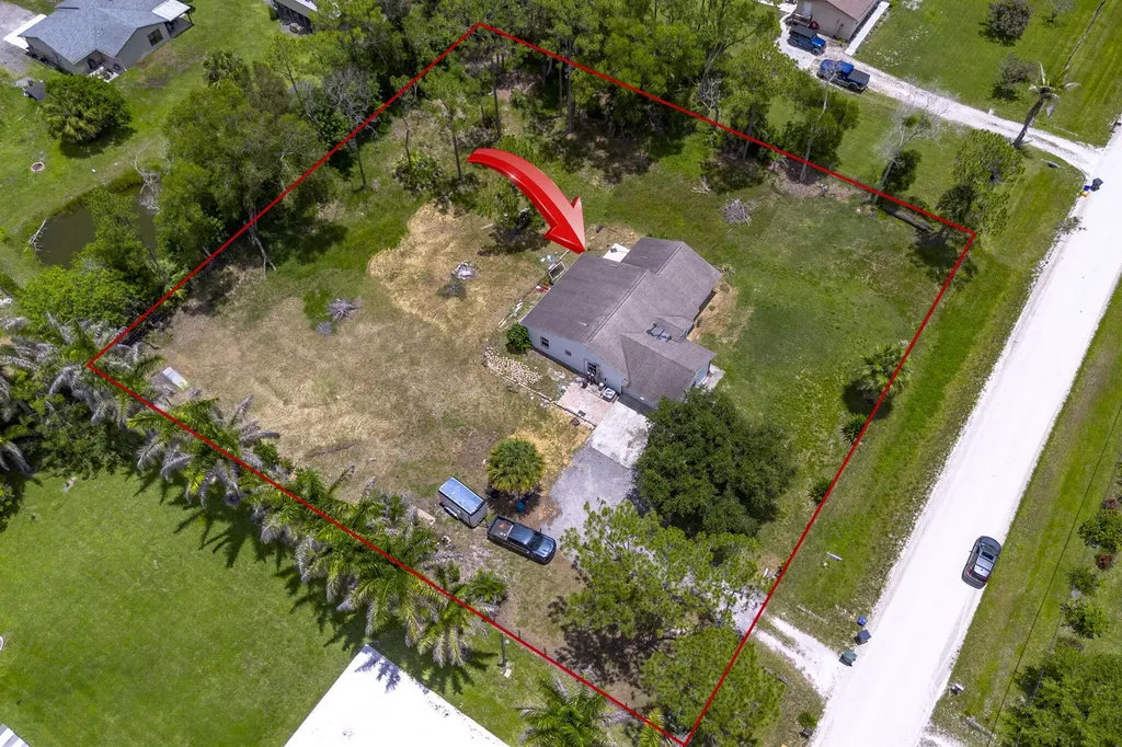 13387 N 68th Street Street N The Acreage FL 33412