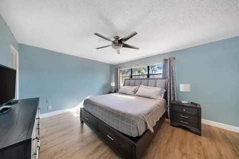 2124 NE 9th Avenue Wilton Manors FL 33305
