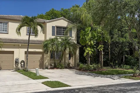 4776 Lago Vista Drive Coconut Creek FL 33073