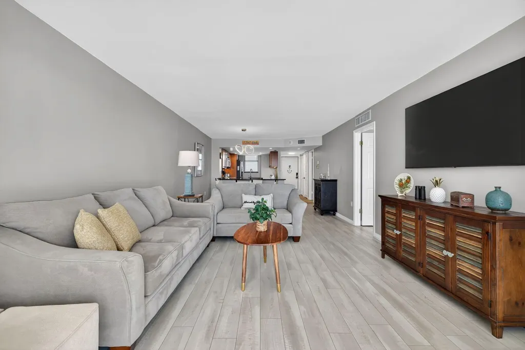 9900 S Ocean Jensen Beach FL 34957