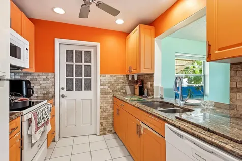 712 SW 18th Street Boynton Beach FL 33426