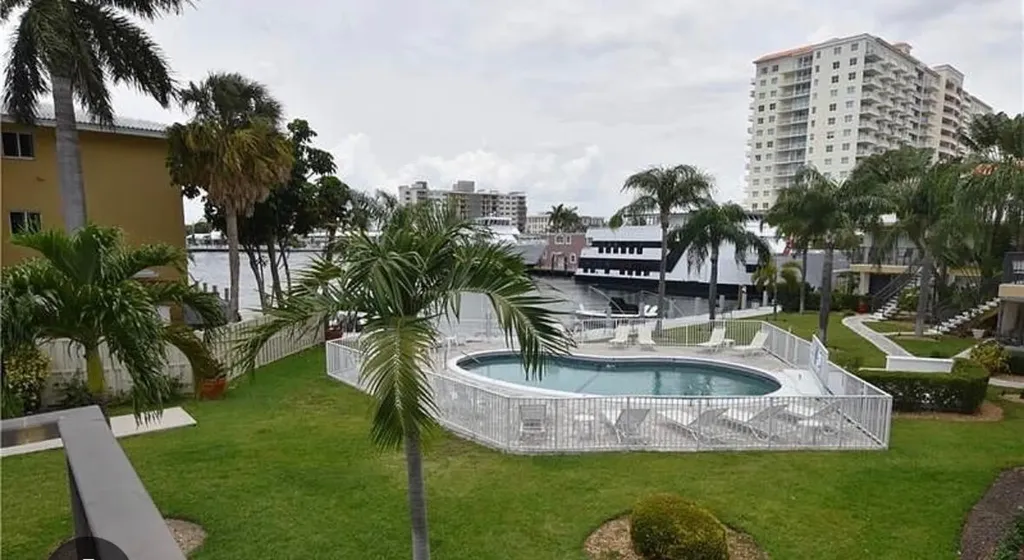 2901 33rd Avenue Fort Lauderdale FL 33308