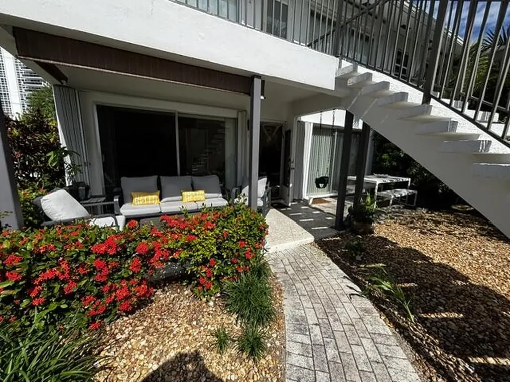 2901 33rd Avenue Fort Lauderdale FL 33308