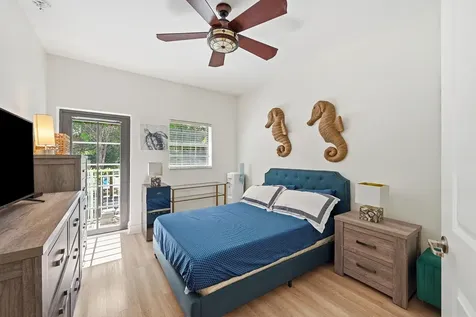 4419 Hidden Harbour Terrace Dania Beach FL 33312
