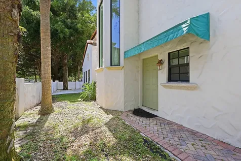 4419 Hidden Harbour Terrace Dania Beach FL 33312