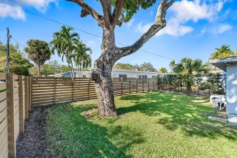 1001-1003 SW 4th Avenue Fort Lauderdale FL 33315