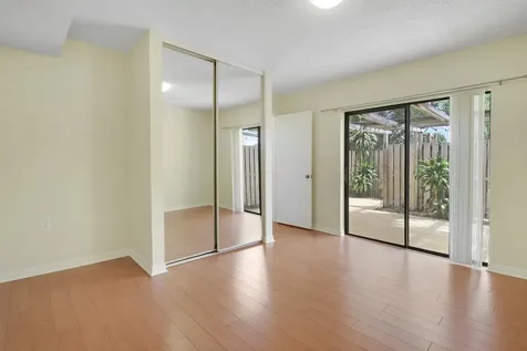 1511 15th Lane Greenacres FL 33463