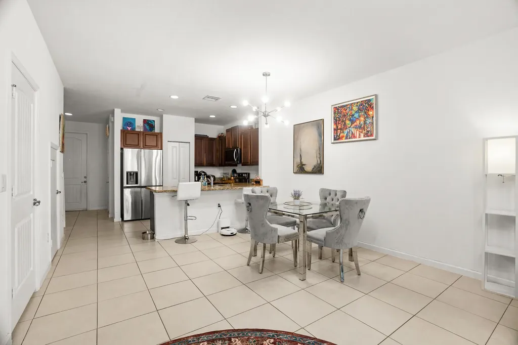 4236 N Dixie Highway Oakland Park FL 33334