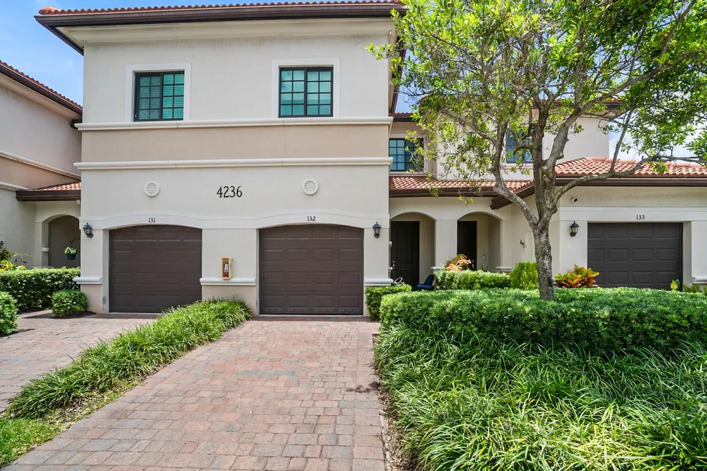 4236 N Dixie Highway Oakland Park FL 33334