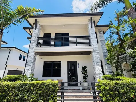 8288 NW 44th Terrace Doral FL 33166