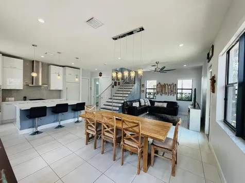 8288 NW 44th Terrace Doral FL 33166