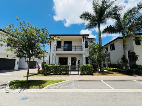 8288 NW 44th Terrace Doral FL 33166