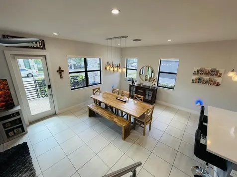 8288 NW 44th Terrace Doral FL 33166