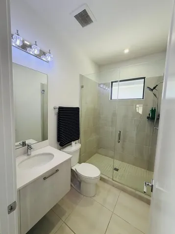 8288 NW 44th Terrace Doral FL 33166
