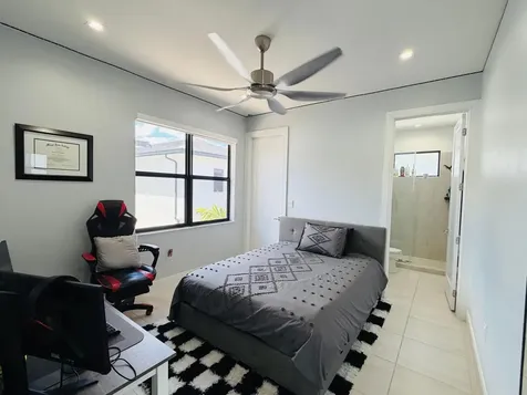 8288 NW 44th Terrace Doral FL 33166